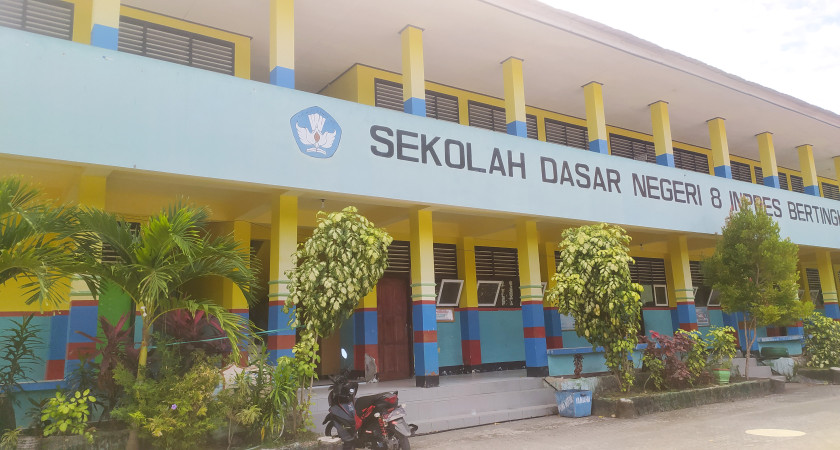 SDN 8 INPRES BERTINGKAT LUWUK UCAPKAN TERIMA KASIH KE PEMDA