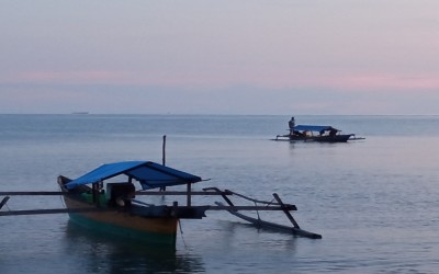 Subuh di Pantai Mayayap
